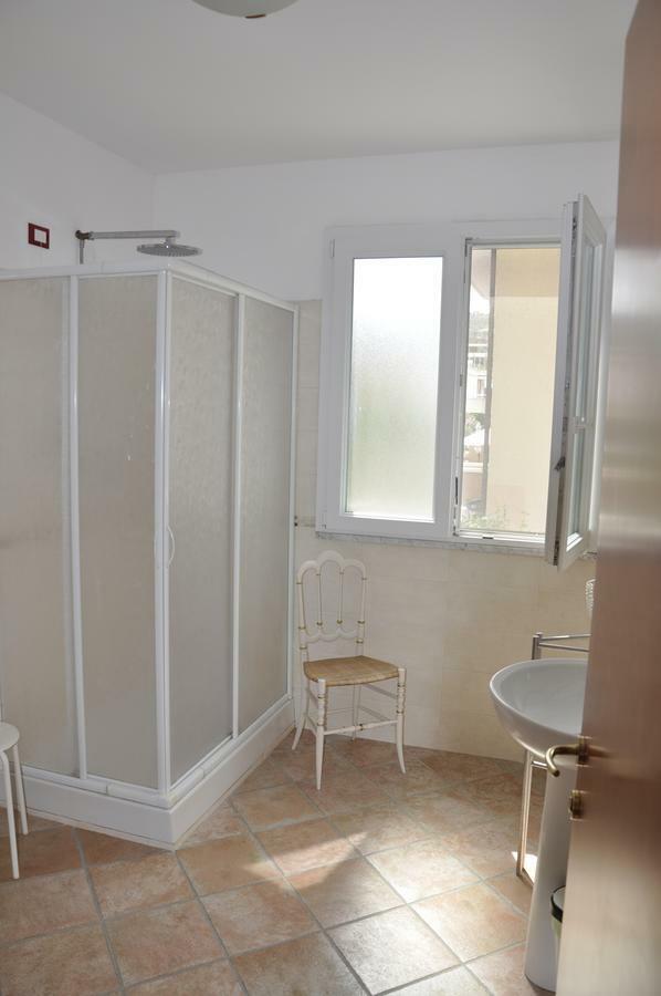 Bed & Breakfast 4U Parcheggio Interno เคียวารี ภายนอก รูปภาพ